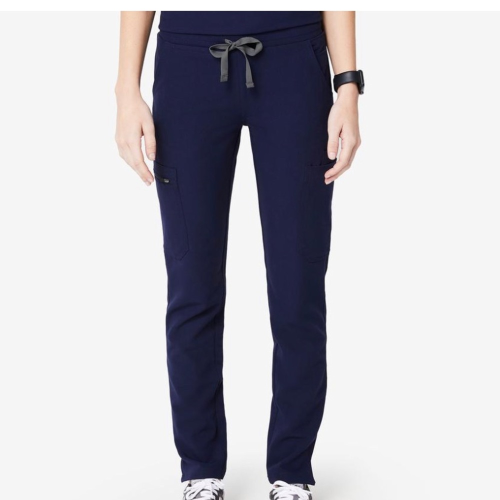 Figs yola skinny scrub pants